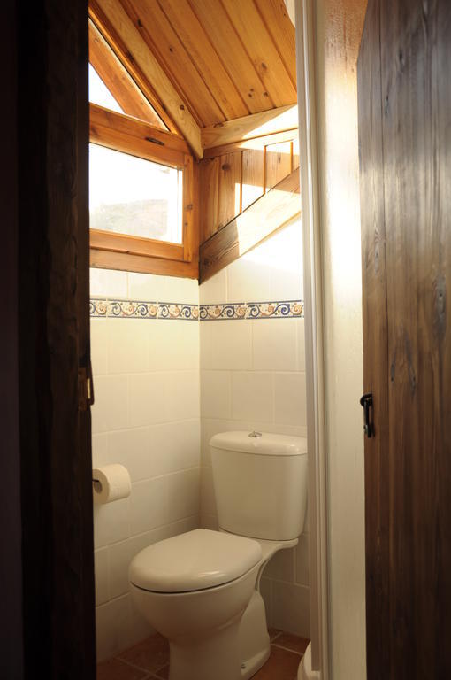 Hostal O'Porron Sabiñánigo Habitación foto
